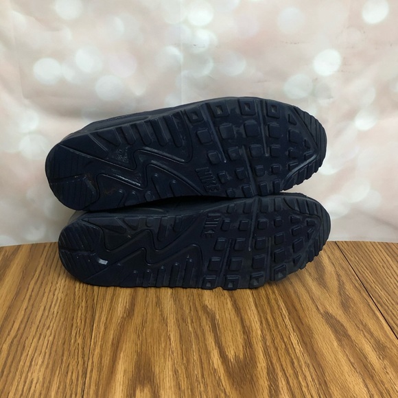 🦄SOLD🦄Nike Air Max 90 Essential, Midnight Navy - Picture 8 of 12